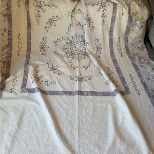 Martha Stewart Cream and Purple Floral Quilt